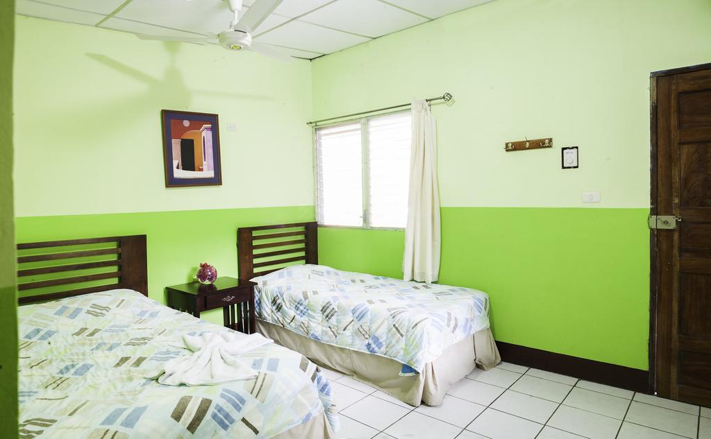 Hotel Hamacas リバス 部屋 写真